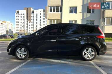 Минивэн Renault Scenic 2009 в 