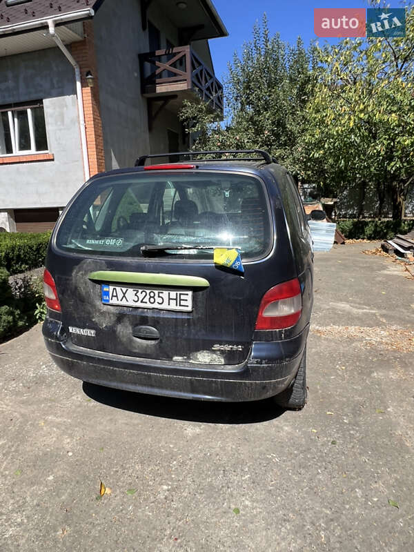 Минивэн Renault Scenic 2000 в Черновцах