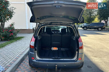 Минивэн Renault Scenic 2007 в 