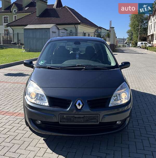 Минивэн Renault Scenic 2007 в Золочеве