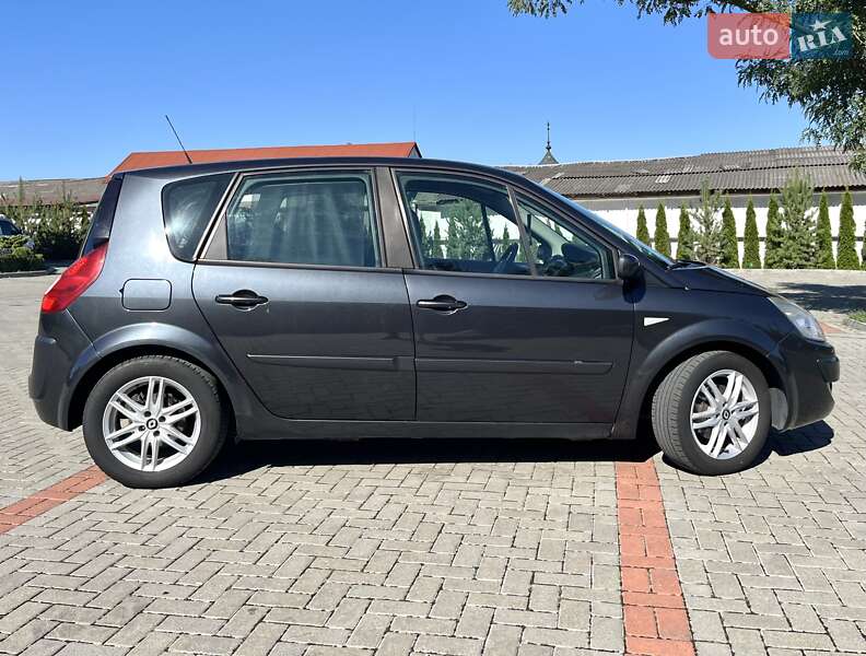Минивэн Renault Scenic 2007 в Золочеве