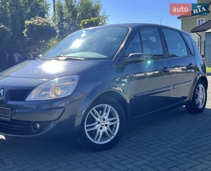 Минивэн Renault Scenic 2007 в Золочеве