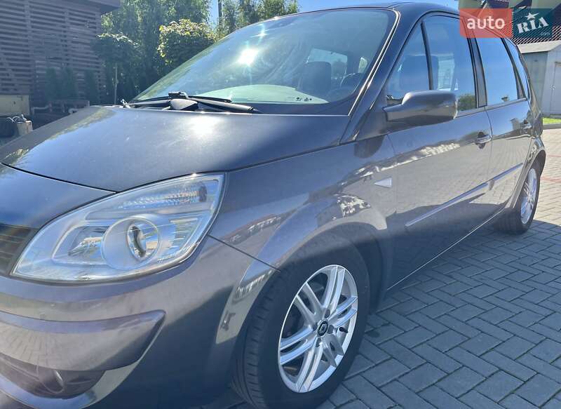 Минивэн Renault Scenic 2007 в Золочеве