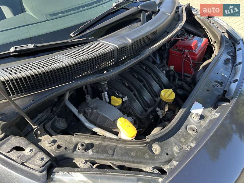 Минивэн Renault Scenic 2007 в Золочеве