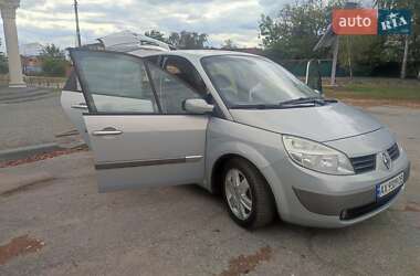 Минивэн Renault Scenic 2004 в 
