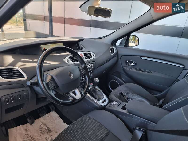 Минивэн Renault Scenic 2011 в Виннице