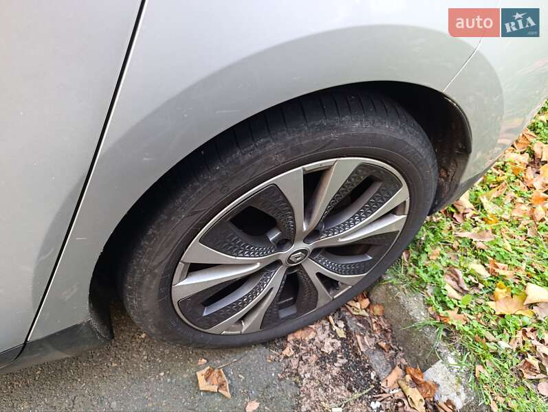 Мінівен Renault Scenic 2017 в Фастові