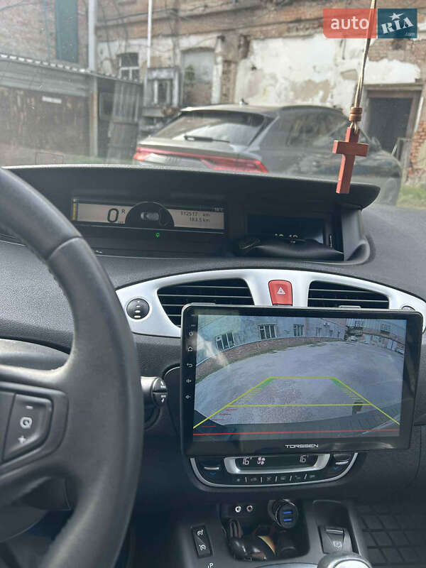 Минивэн Renault Scenic 2010 в Кропивницком