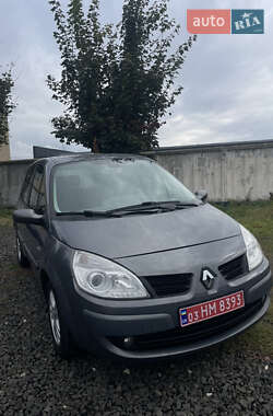 Минивэн Renault Scenic 2007 в 