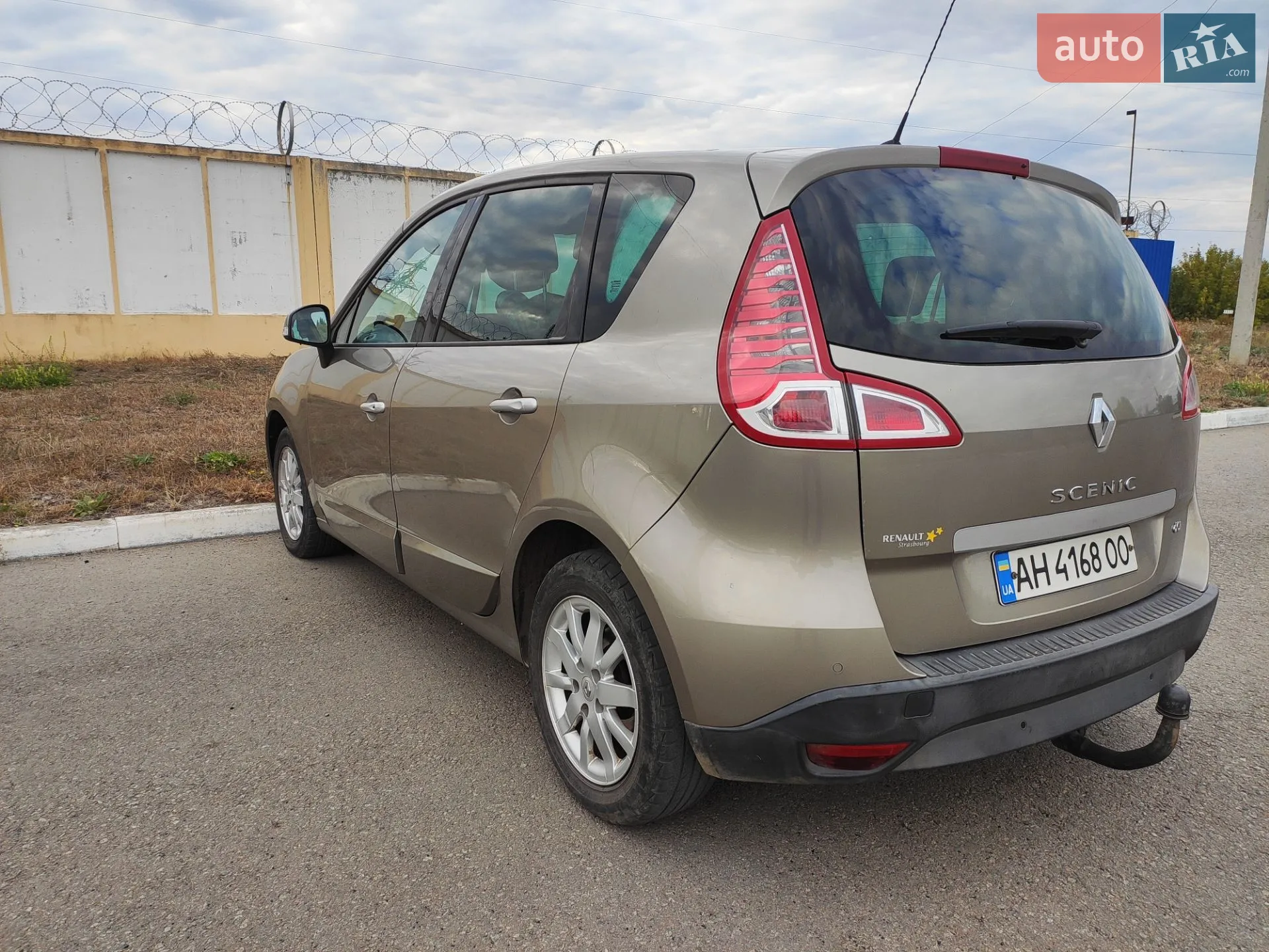 2010 Renault Scenic - мініатюра 5