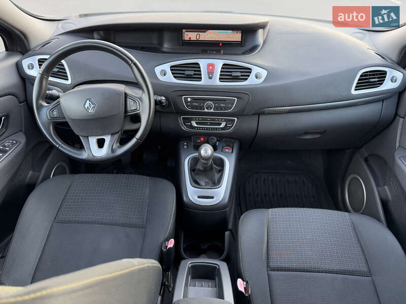 Минивэн Renault Scenic 2010 в Днепре