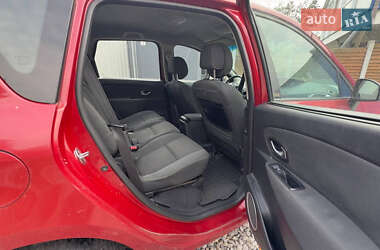 Минивэн Renault Scenic 2009 в 
