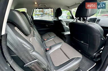 Минивэн Renault Scenic 2017 в 