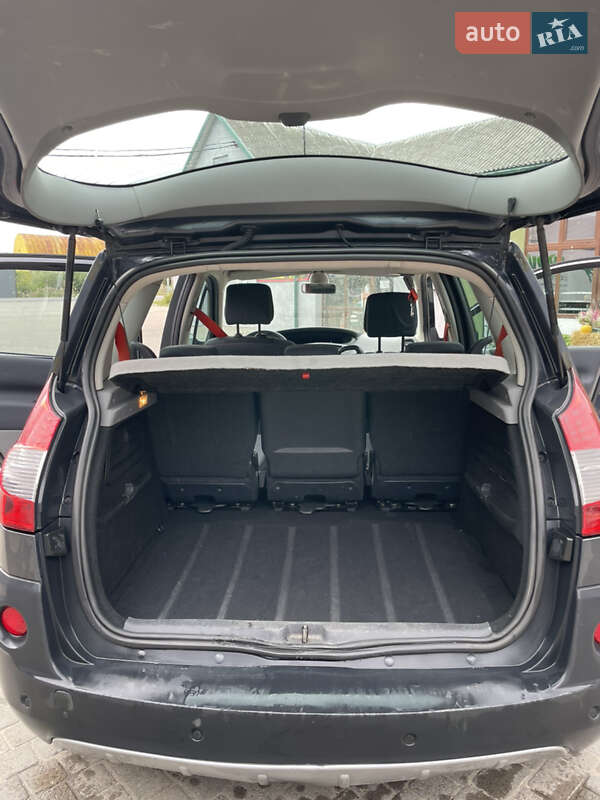 Минивэн Renault Scenic 2009 в Ковеле