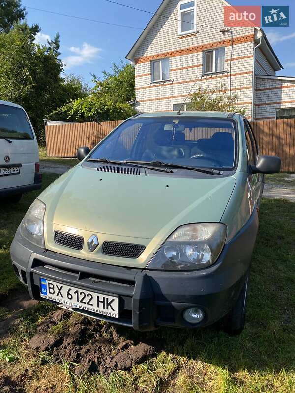 Минивэн Renault Scenic 2003 в 