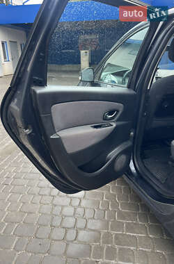 Минивэн Renault Scenic 2011 в 