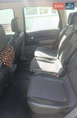 Минивэн Renault Scenic 2006 в 