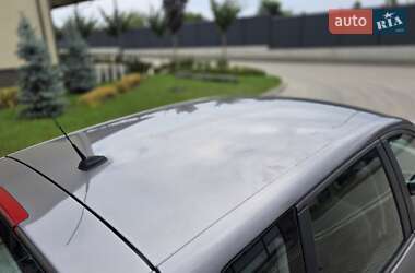 Минивэн Renault Scenic 2012 в 