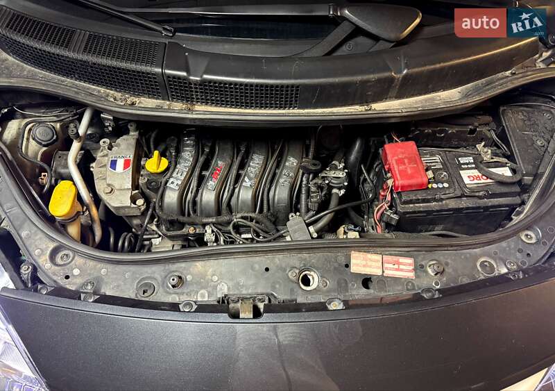 Минивэн Renault Scenic 2007 в Каменском