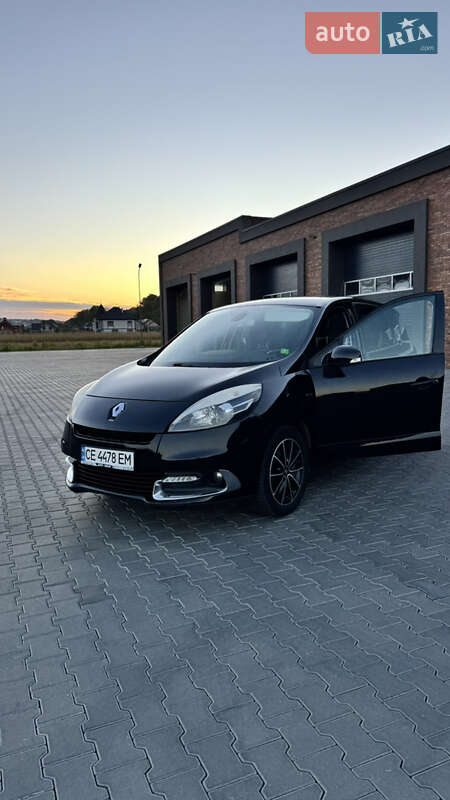 Минивэн Renault Scenic 2013 в Черновцах
