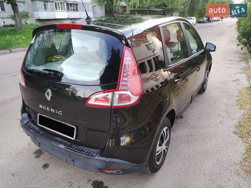 Минивэн Renault Scenic 2009 в Ровно