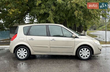 Минивэн Renault Scenic 2006 в 