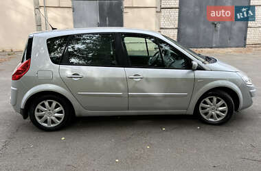 Минивэн Renault Scenic 2007 в 