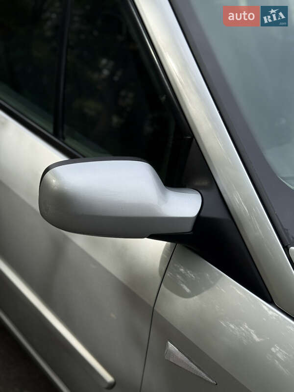 Минивэн Renault Scenic 2007 в Чернигове