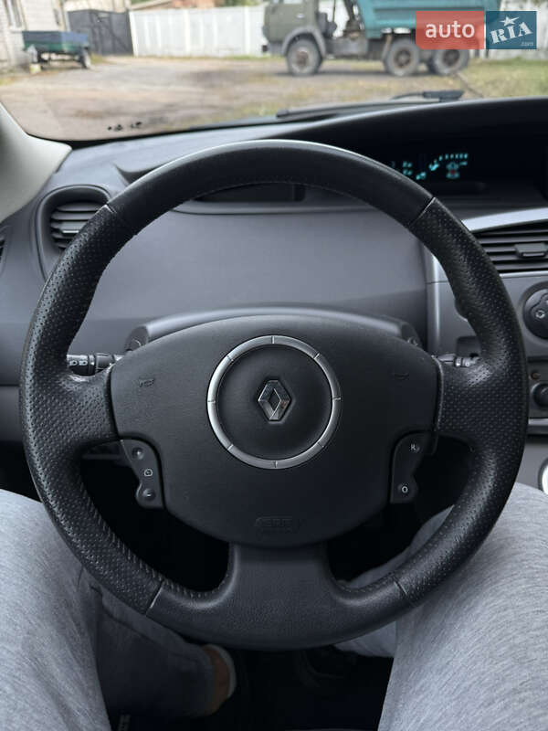 Минивэн Renault Scenic 2007 в Чернигове