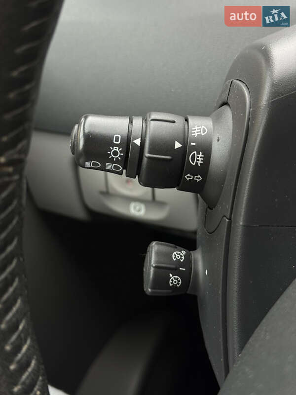 Минивэн Renault Scenic 2007 в Чернигове
