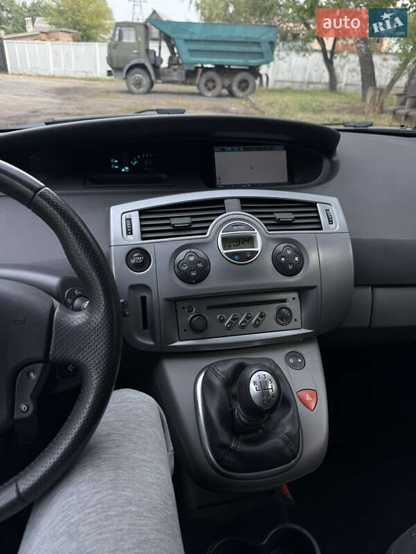 Минивэн Renault Scenic 2007 в Чернигове