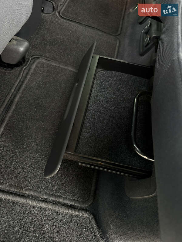 Минивэн Renault Scenic 2007 в Чернигове