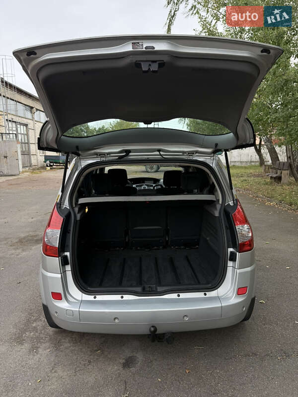 Минивэн Renault Scenic 2007 в Чернигове