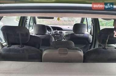 Минивэн Renault Scenic 2002 в 