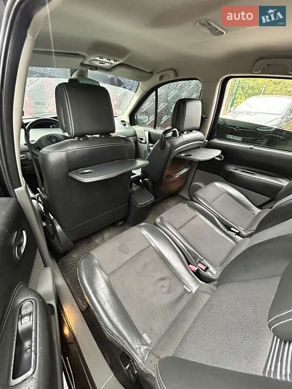 Минивэн Renault Scenic 2006 в Сумах