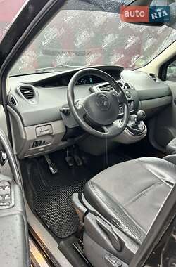 Минивэн Renault Scenic 2006 в 