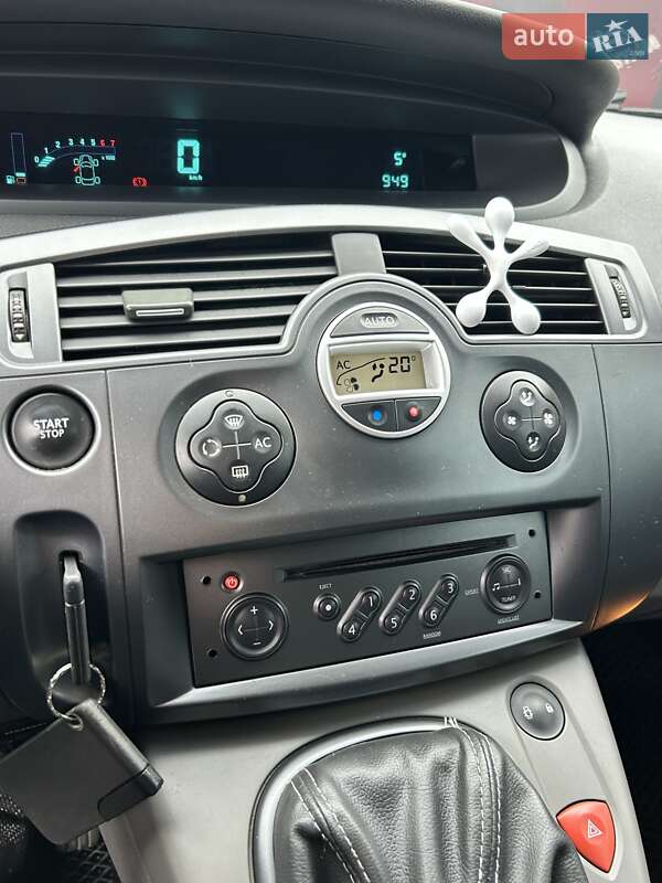 Минивэн Renault Scenic 2006 в Сумах