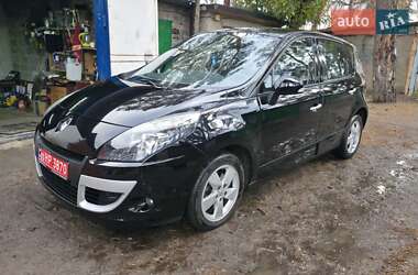 Мінівен Renault Scenic 2010 в Харкові