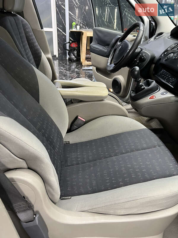 Минивэн Renault Scenic 2003 в Львове