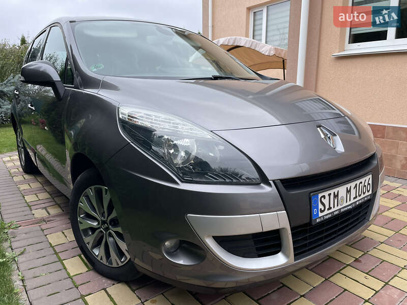 Минивэн Renault Scenic 2011 в Виннице
