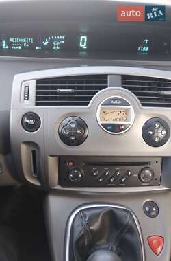 Минивэн Renault Scenic 2007 в 