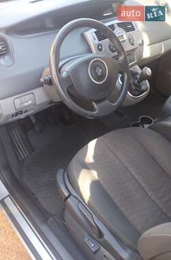 Минивэн Renault Scenic 2007 в 