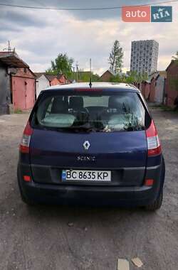 Минивэн Renault Scenic 2005 в 
