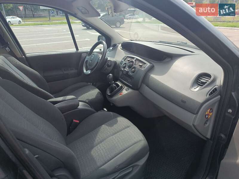Минивэн Renault Scenic 2008 в Харькове