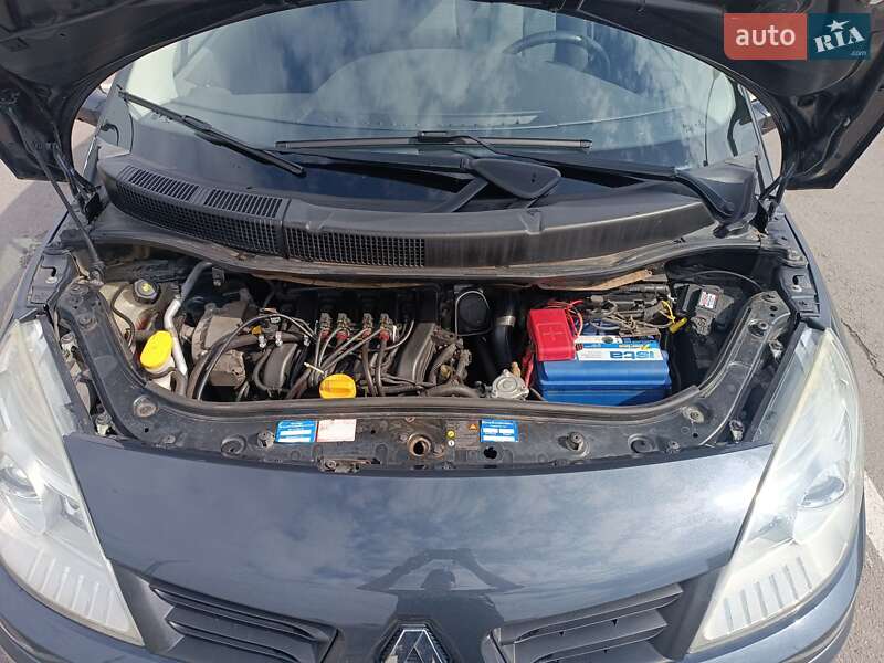 Минивэн Renault Scenic 2008 в Харькове