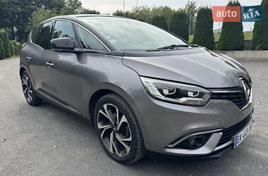 Минивэн Renault Scenic 2016 в 