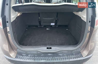 Минивэн Renault Scenic 2014 в 