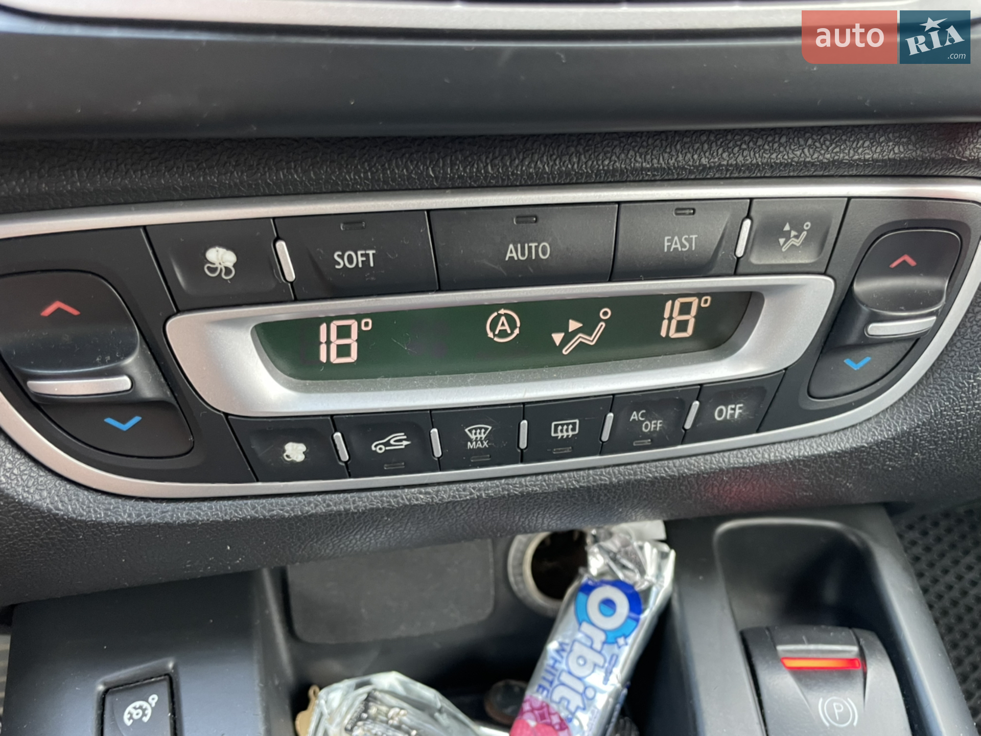 2012 Renault Scenic - мініатюра 16
