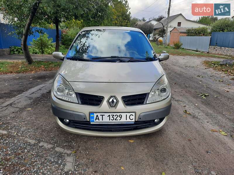 Минивэн Renault Scenic 2008 в 