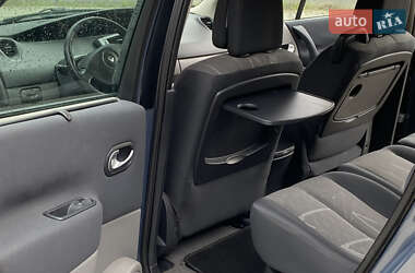 Минивэн Renault Scenic 2007 в 